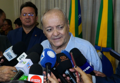 Silvio Mendes cita limitações financeiras e rejeita construção de policlínica em Teresina