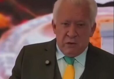 Economista compara valores de ouro colonial com supostos desvios no Brasil e resultado surpreende