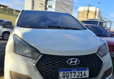 PRF apreende carro clonado e detém motorista na BR-343; veículo havia sido roubado em SP