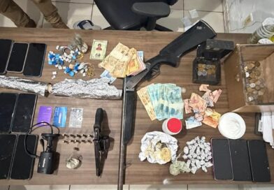 Polícia Civil do Maranhão prende seis suspeitos e apreende armas, dinheiro e drogas em Presidente Dutra