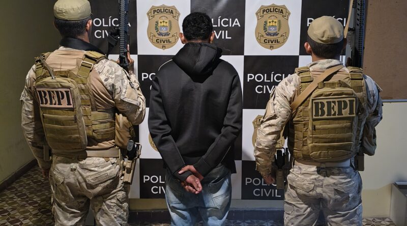 BEPI recupera motocicleta roubada e prende jovem por direção perigosa em Barras