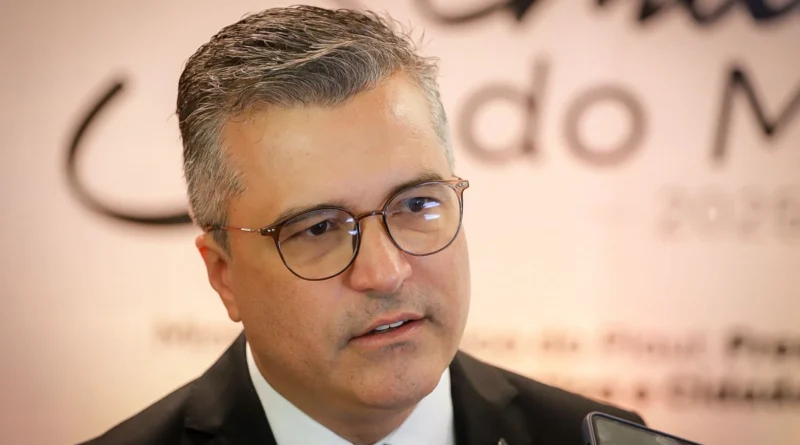 Dr. Vinícius afirma que PT não apresentou novos nomes para vice de Rafael Fonteles