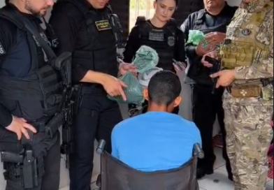 “ÚNICO MEDICAMENTO É A CADEIA”: CADEIRANTE SUSPEITO DE TRÁFICO É PRESO EM DEMERVAL LOBÃO