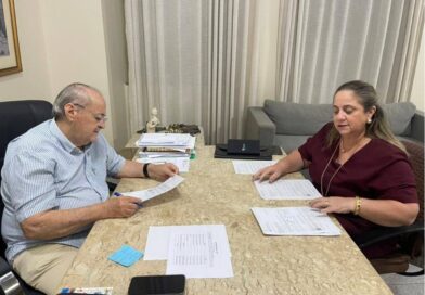 Prefeito de Teresina anuncia convocação de 45 aprovados em concurso da Fundação Municipal de Saúde