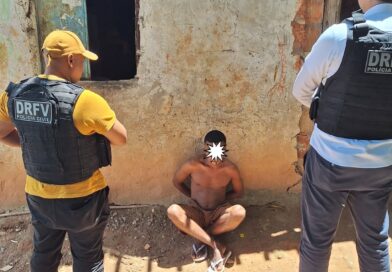 DUPLA QUE ROUBOU CARRO DE MOTORISTA POR APP É PRESA PELO DRFV