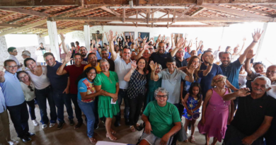 Ciro Nogueira percorre bairros de Teresina e reforça compromisso com agricultura familiar
