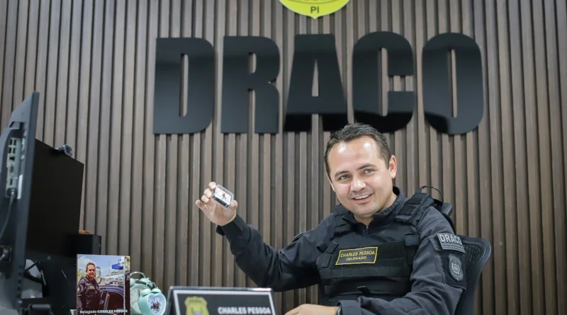 Delegado Charles Pessoa afirma que permanece no DRACO após exoneração de cargo comissionado