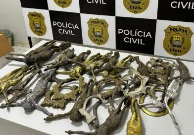 Homem é preso suspeito de furtar crucifixos e vender peças de cemitério em Teresina