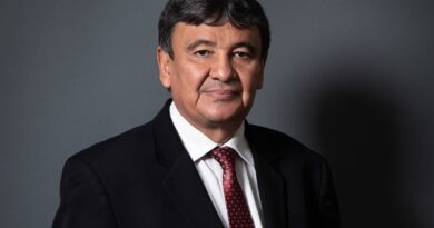 Declarações de Wellington Dia sobre comportamento de senador geram reação política