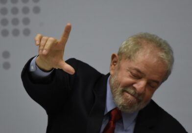 Lula prometeu picanha e cervejinha, mas era só campanha eleitoral.