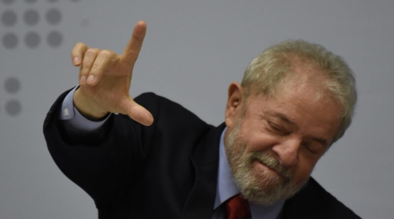 Lula prometeu picanha e cervejinha, mas era só campanha eleitoral.