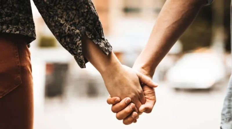 União estável pode existir mesmo sem casal morar junto, aponta entendimento da Justiça