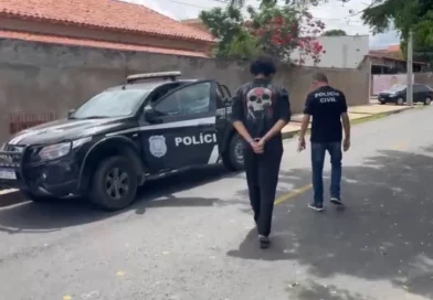 HOMEM É PRESO EM FLAGRANTE SUSPEITO DE COMPARTILHAR MATERIAL PORNOGRÁFICO INFANTIL