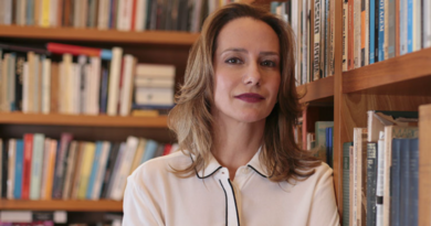 Contratos em Maricá envolvendo instituto ligado a Carol Proner geram questionamentos