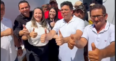 Rafael Fonteles faz parada em Rio Grande do Piauí e visita família de vereadora
