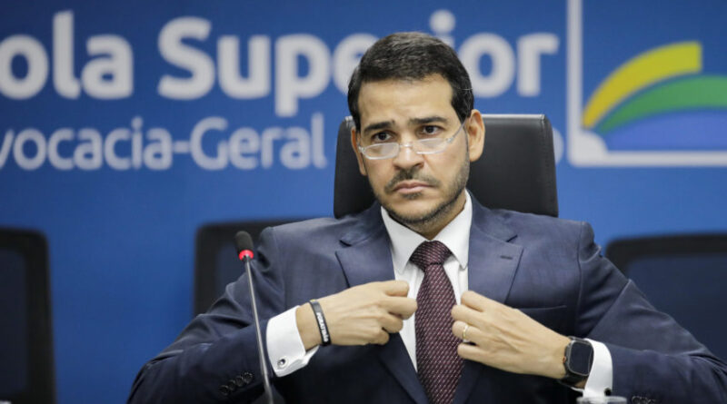 Denúncia aponta possível renúncia bilionária em acordos envolvendo a União