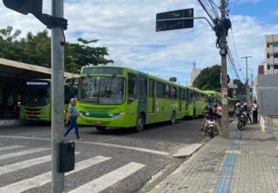 SINDICATO PARALISA ÔNIBUS EM TERESINA E AMEAÇA GREVE GERAL ATÉ 25 DE MAIO