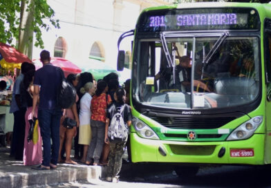 Prefeito anuncia novo plano para transporte público em Teresina e busca apoio federal