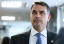 Flávio Bolsonaro defende investimento em tecnologia e critica gastos públicos em fala sobre o país