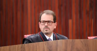Ministro do TSE confirma encontro com advogado de Daniel Vorcaro em hotel de Brasília