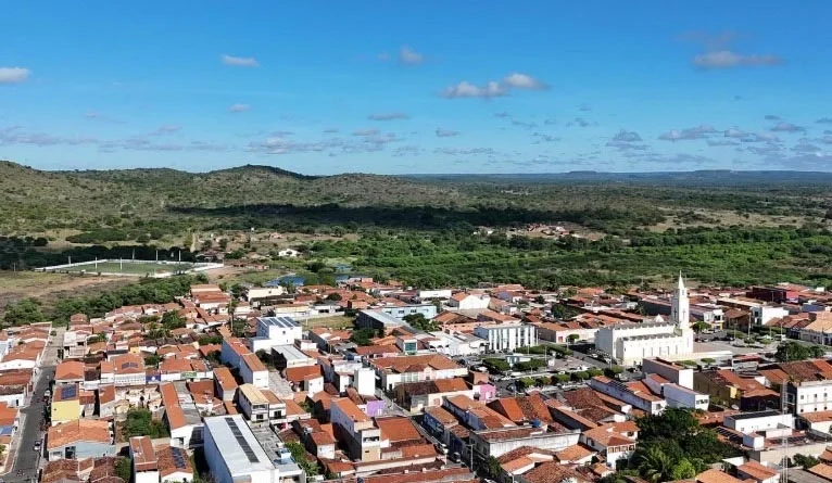 Secretário pede exoneração da Prefeitura de Pio IX após denúncias contra prefeito envolverem familiar