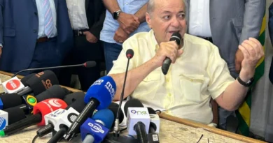 Prefeito anuncia multa de R$ 5 mil e suspensão de CNH para motoristas que aderirem a paralisações em Teresina