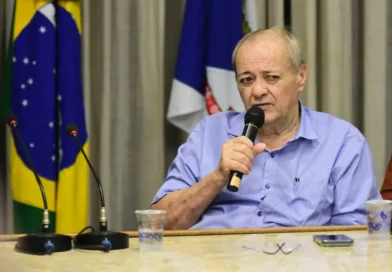 Silvio Mendes anuncia aumento no subsídio do transporte público e cria grupo para fiscalizar recursos em Teresina
