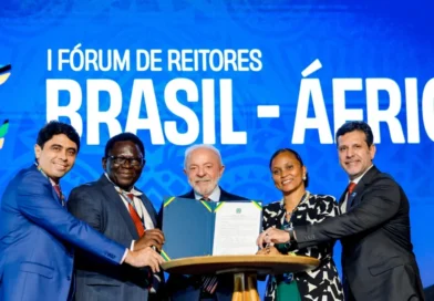 Governo lança programa com 2,6 mil bolsas para estudantes africanos e prevê investimento de R$ 47,4 milhões