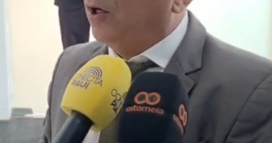 “SE TUDO FOR DO ESTADO, ENTREGUEM TAMBÉM O TRANSPORTE”, DIZ DUDU AO COBRAR RESPOSTAS DA PREFEITURA E CRITICAR GESTÃO DE SERVIÇOS PÚBLICOS