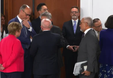 Lula afirma que nunca foi de esquerda durante conversa na cúpula do G7