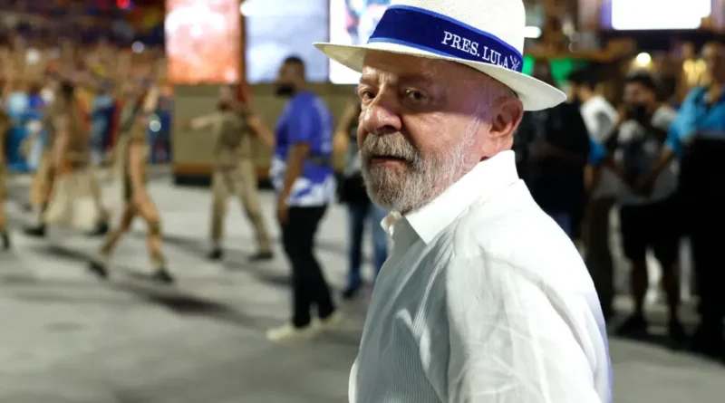 Gastos do governo Lula com cartões corporativos ultrapassam R$ 1,4 bilhão e voltam ao centro do debate