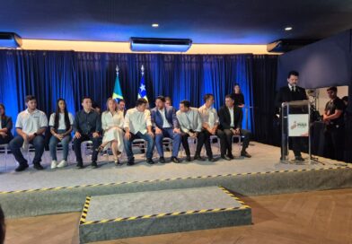 Governo do Piauí amplia Programa Oportunidade Jovem para 500 vagas e leva iniciativa ao interior