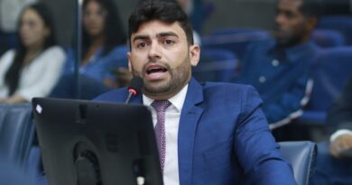 “MÃE DE FAMÍLIA ACORDA DE MADRUGADA PARA PEGAR ÁGUA”, DIZ DRAGA ALANA AO COMENTAR SOBRE “DESSERVIÇO” DA ÁGUAS DE TERESINA
