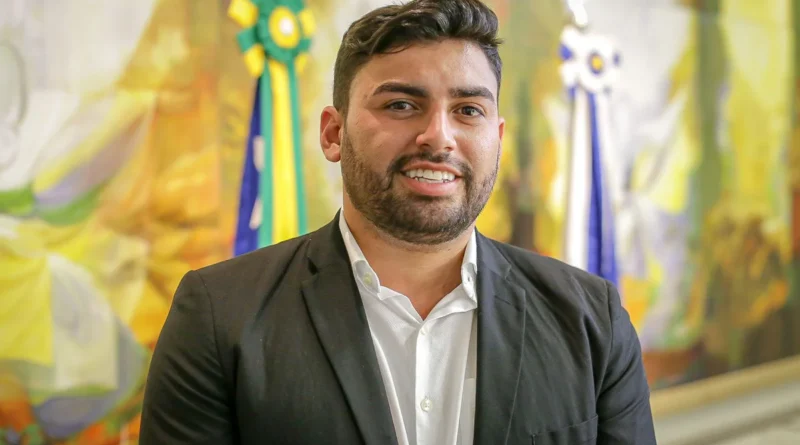 ‘AINDA É CEDO PARA UMA AVALIAÇÃO’, DIZ DRAGA ALANA SOBRE GESTÃO DE SÍLVIO MENDES