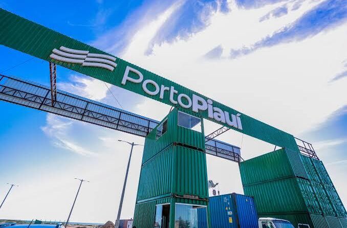Wellington Dias afirma que Porto Piauí é de pequeno porte e destinado a cargas menores