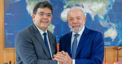 Lula evita definir apoio ao Senado e deixa Rafael Fonteles diante de escolha no Piauí
