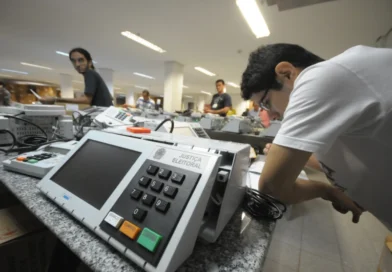 Comissão do TRE-PI inicia preparação para auditoria das urnas eletrônicas nas eleições de 2026