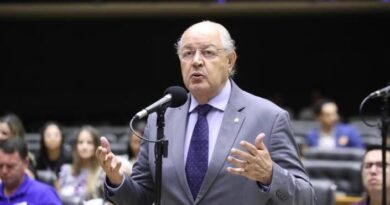 Luiz Carlos Hauly critica governos do PT e aponta desafios econômicos e sociais do Brasil