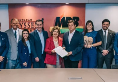 MDB entrega manifesto contra aliança com Lula e defende neutralidade na disputa presidencial