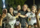 Teresa Britto reúne apoiadores em caminhada no Mocambinho ao lado de Delegado Charles e Rafael Fonteles