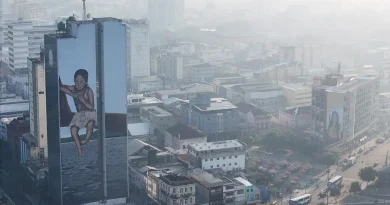 Fumaça de queimadas provoca níveis graves de poluição do ar em Manaus