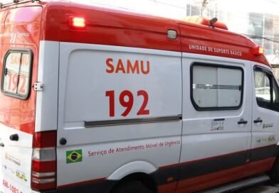 Casal fica ferido após motocicleta ser atingida e arrastada por ônibus na Zona Sul de Teresina